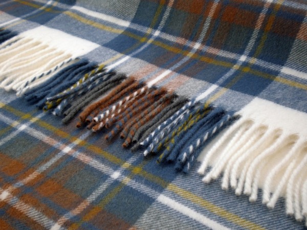 Merino-Decke - TARTAN Muted Blue Stewart, 140 x 185 cm